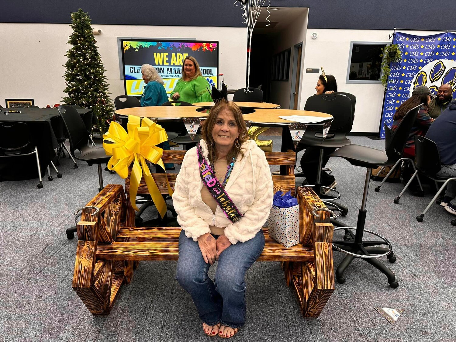 CLEWISTON -- On Jan. 8, Clewiston Middle School honored  Sharon Lee on her retirement. For more photos, see the Clewiston Middle School page on Facebook. [Photo courtesy Clewiston Middle School]